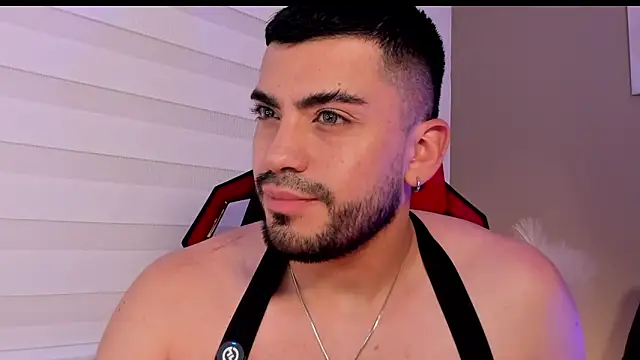 Alexander_Diazz webcam