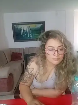 amara_11 webcam