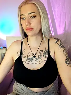 Gina-Lumara webcam