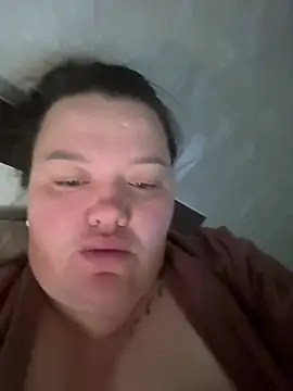 SunnyLeila2101 webcam