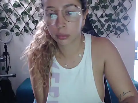 jeiana4u live sex cam