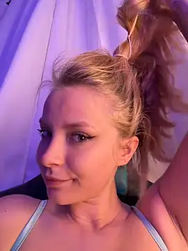 AnastasiaAniess webcam