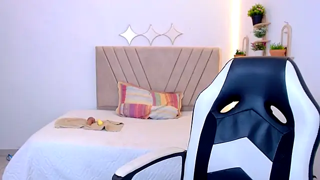 zara_cute webcam