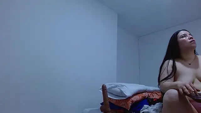 isabel_24_gil webcam
