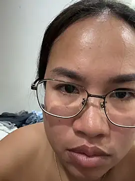 Ponthip webcam