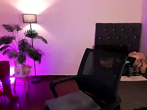 itsmeSiannaLoove69 webcam