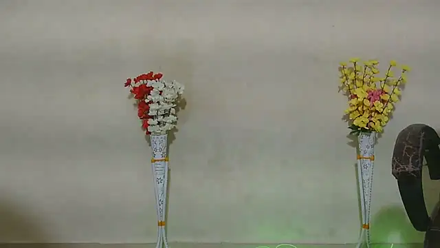 cute_mahira webcam