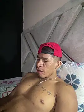antonio_aguilarx webcam
