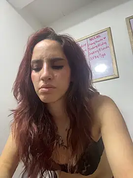 elodie_rouge webcam