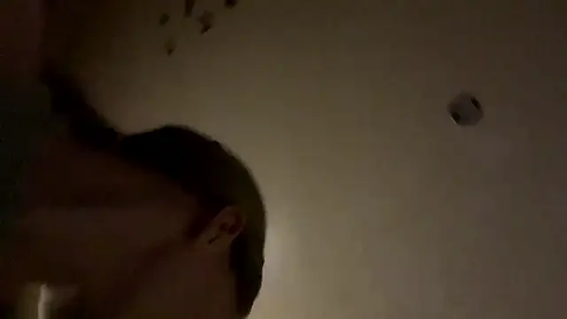 Koni_Hafoni webcam