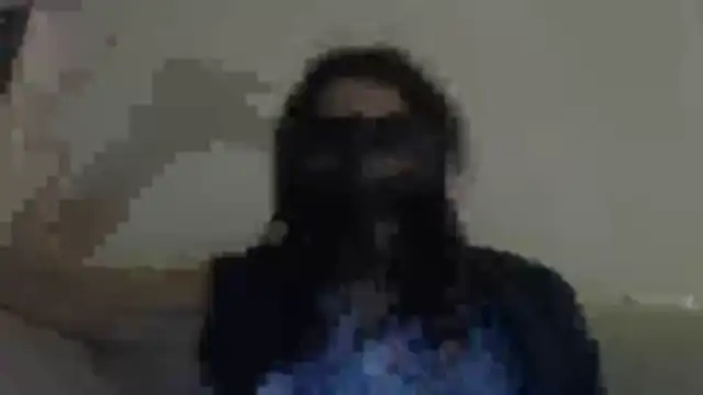 HelenTiAscolta webcam