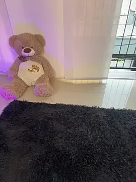 Asher_Young webcam
