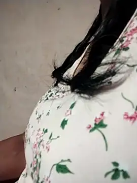 tharu_sweet webcam