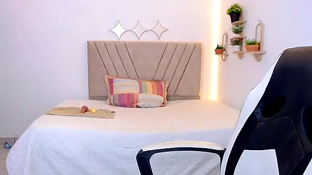 zara_cute webcam