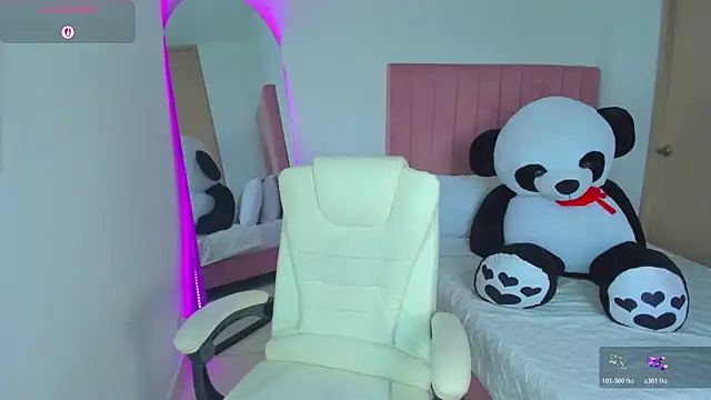 Janettcruz webcam