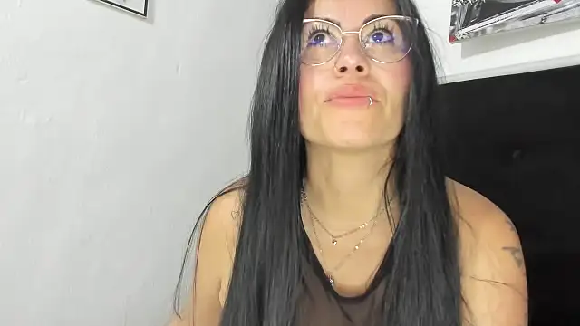 Tania_mature webcam