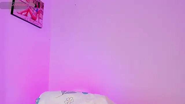 SelenaStonne webcam