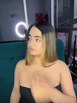 Antonella_Julieta webcam