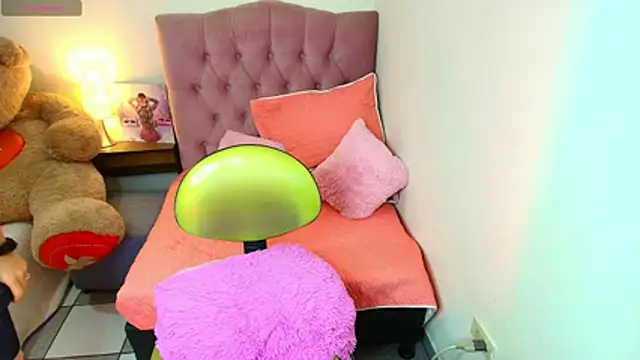 sofiasex99 webcam