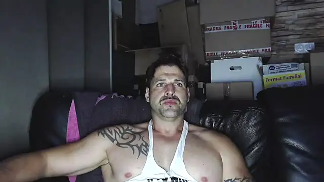 XxBigboybandxX webcam