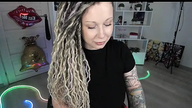 HoneySallyMoore webcam