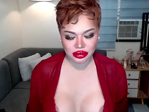 AlluringKianna webcam