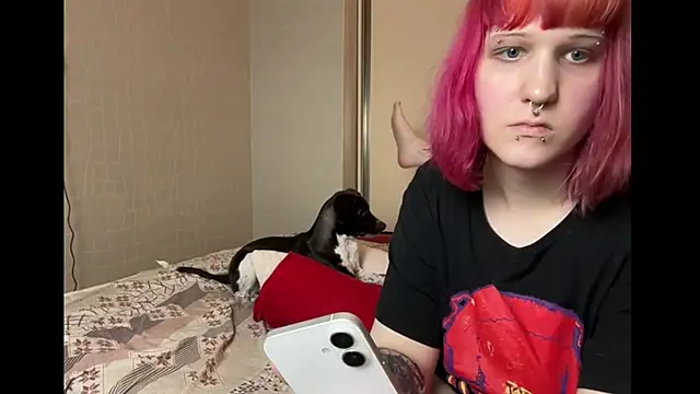 AlexaGudz webcam