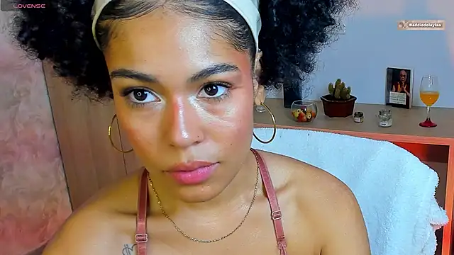 baddie_delaylaa webcam