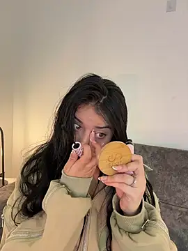 KallyMyller1 webcam