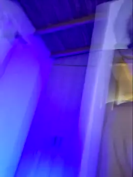 MariaPau_83 webcam