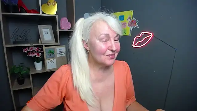 BlondyLeeBest webcam