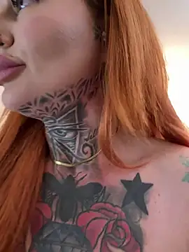 krysstal003 (Ask my age) - finger pussy closeup+vid last tipper
