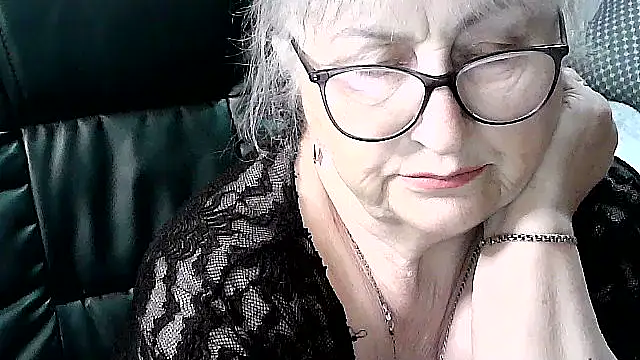 LolkaAlyss webcam