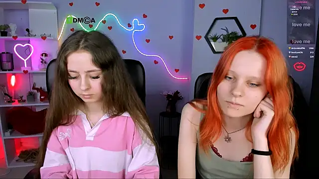 rebecca_smile (G teen) - flash tits