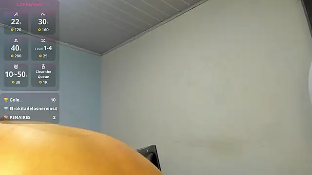 kaylaMinov_