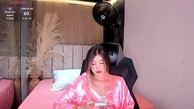EmilyJohnsoon webcam
