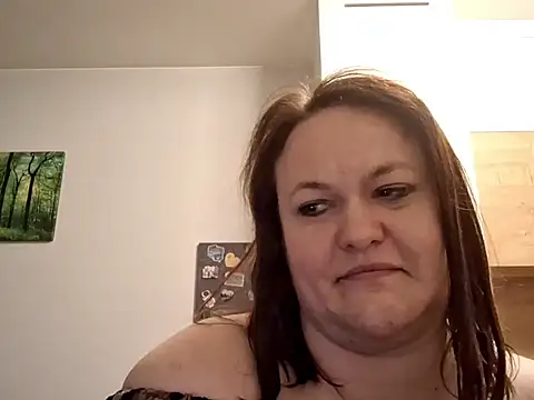 OpheliaMilf webcam