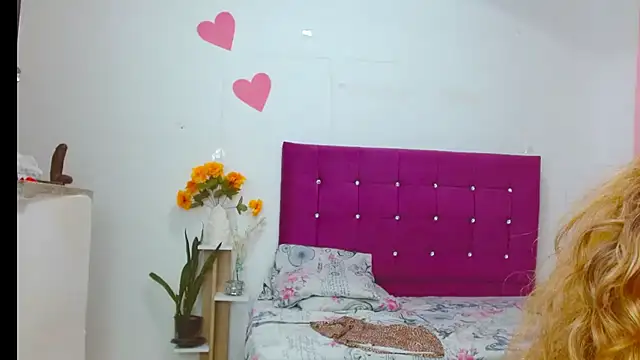 chantalsemenova1 webcam