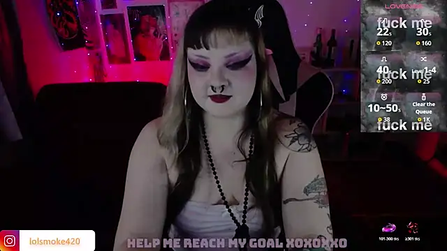 Bdsm_and_fries webcam