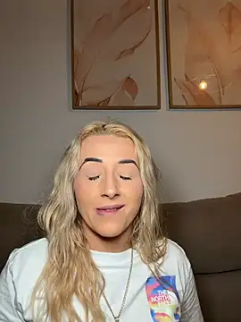  Strongqueen chat room