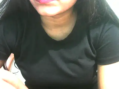 Lovely-Pandey webcam