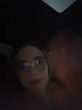 NicoleCut webcam