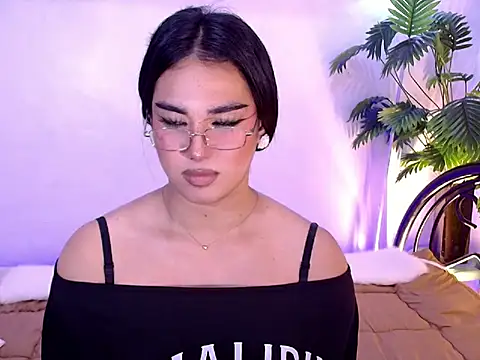 magnificent_kitana webcam