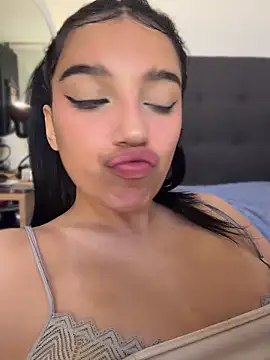 capybarita (Ask my age) - dildo in pussy 5min