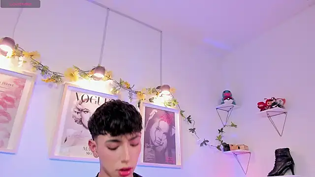 evan_voss (M twink) - put oil in my hard cock