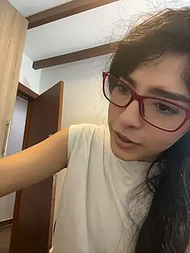 dani_bela (F young) - Toda desnuda + deditos en la vagina