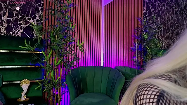BarbieKara webcam