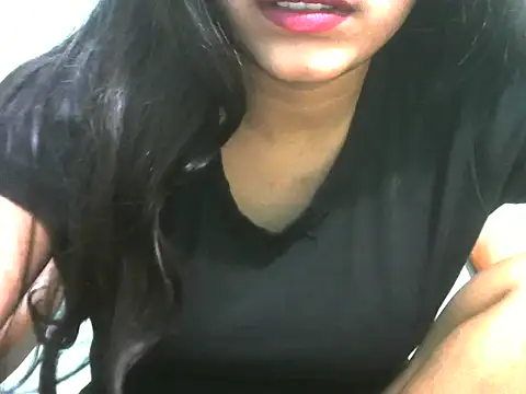 Lovely-Pandey webcam