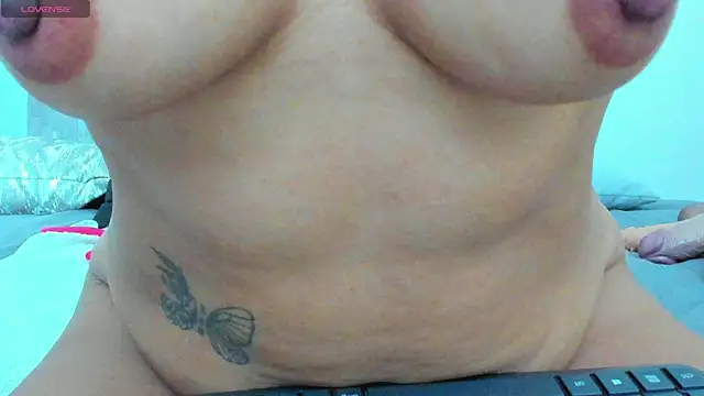 alyssia_ocean webcam