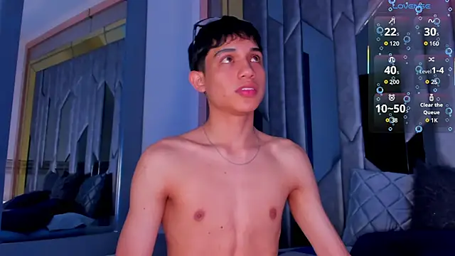 Sebax_Young webcam